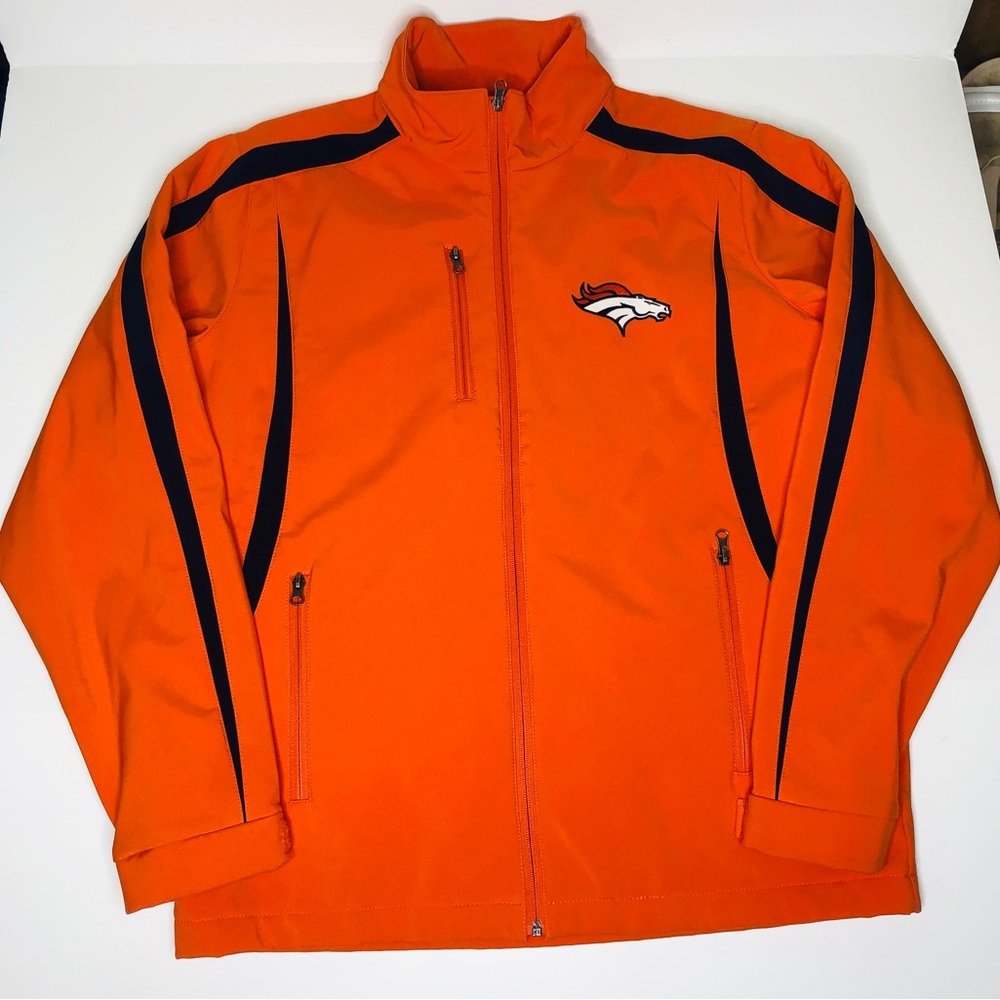 NFL Denver Broncos Soft Shell Embroidered Logo Front / Back Mens Large Jacket